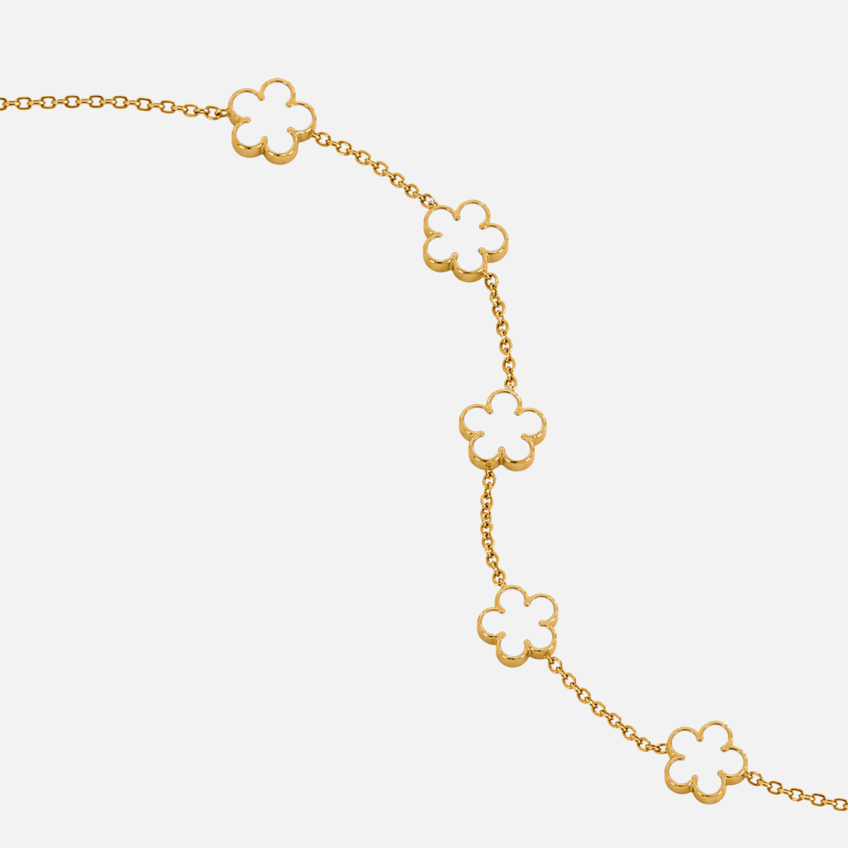 Trèfle Bracelet Gold & Pearl by Mizuki, view 3